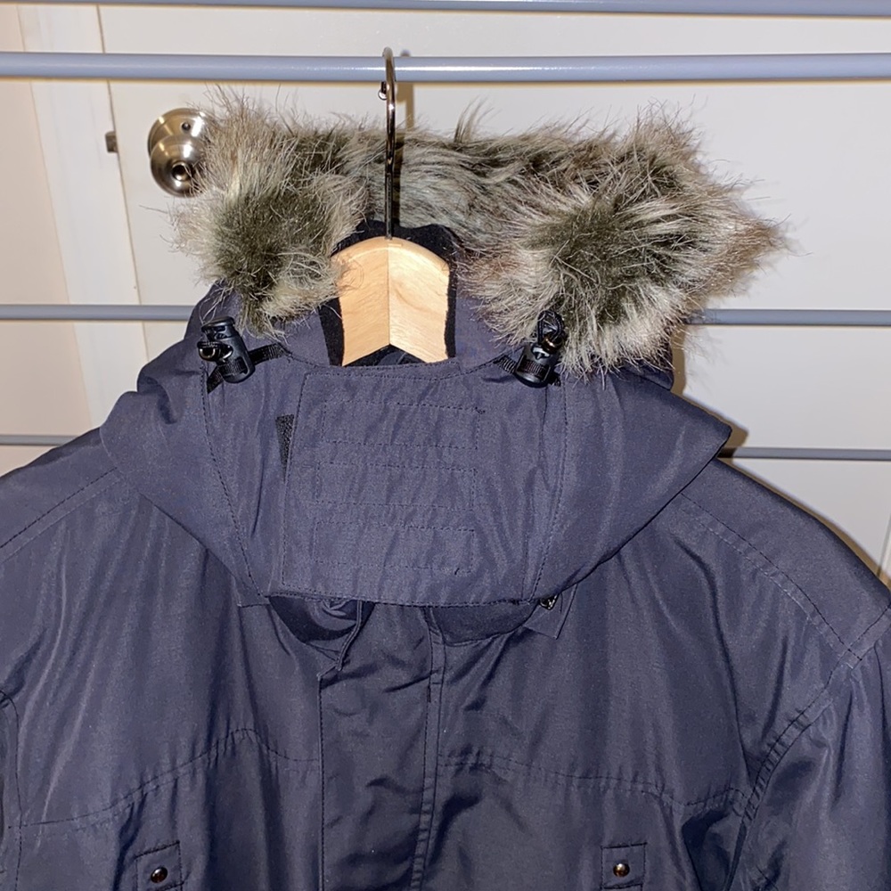 Levi’s Winter Jacket - image 7